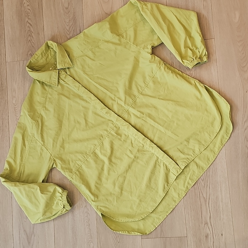 Wilo The Label Nylon Parachute Button Down Collared Lime Green Shirt,‎ Med